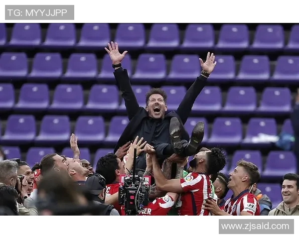 中超精彩对决切尔西与马竞战成平局逆转瞬间引发全场热烈反响 中超精彩对决切尔西与马竞战成平局逆转瞬间引发全场热烈反响