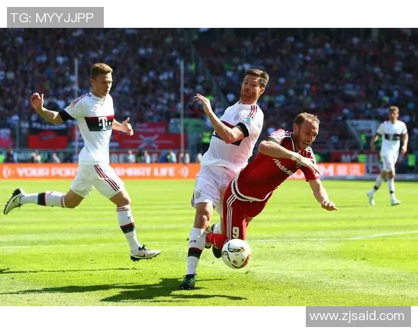 友谊赛平局拜仁与热刺交锋帽子戏法瞬间点燃全场激情